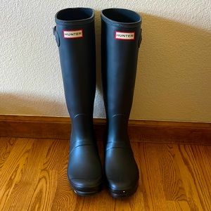 Hunter boots, size 7